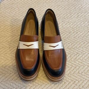 Bernardo Selma Loafers 8.5M NWOT